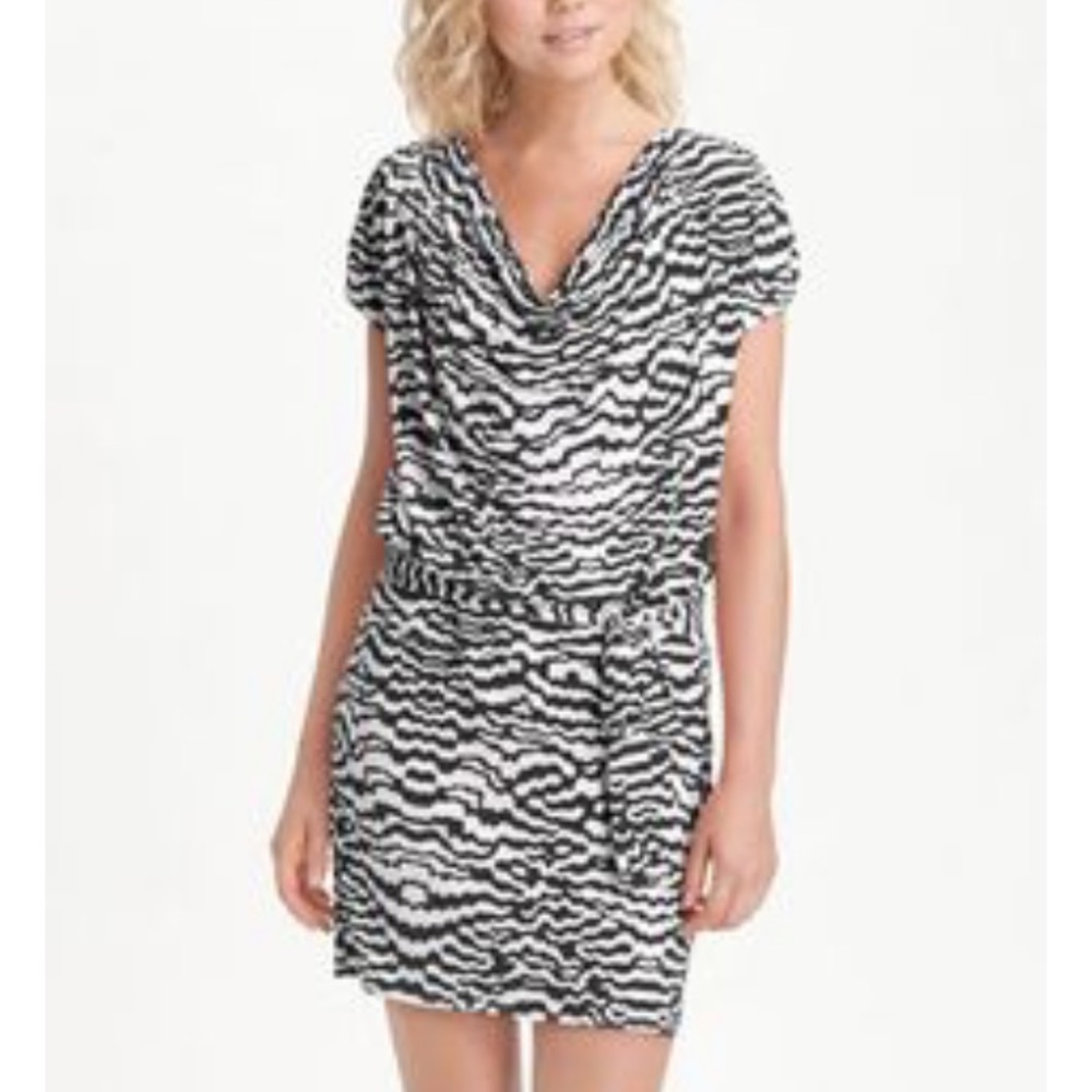 🔥NWOT Laundry by Shelli Segal Cowl Neck Minidress
